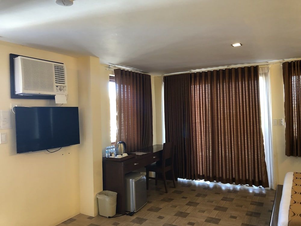 The Piccolo Hotel of Boracay Family Room 7