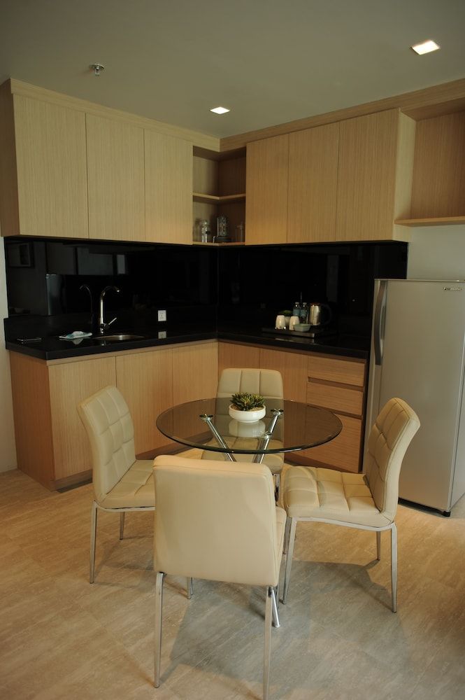 Watergate Hotel Butuan City Suite Room 5