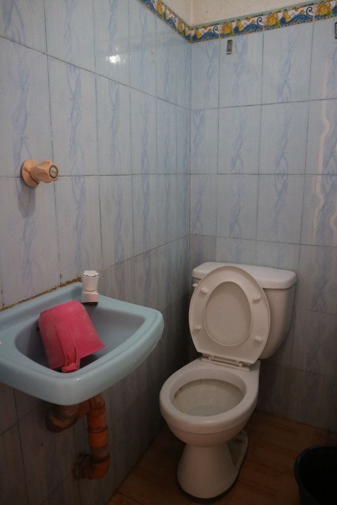 Miles Pension House Single Room 10