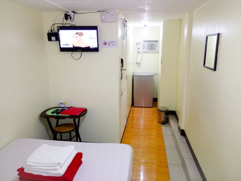 8Hostel Basic Room, 1 Bedroom 20