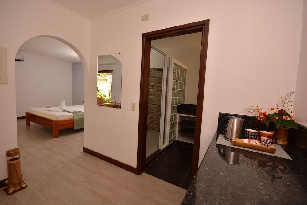 Munting Paraiso Superior Room 10