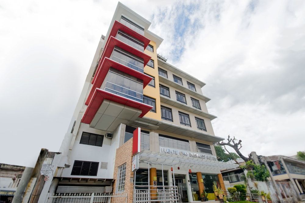 undefined Fuente Oro Business Suites Cebu powered by Cocotel 7