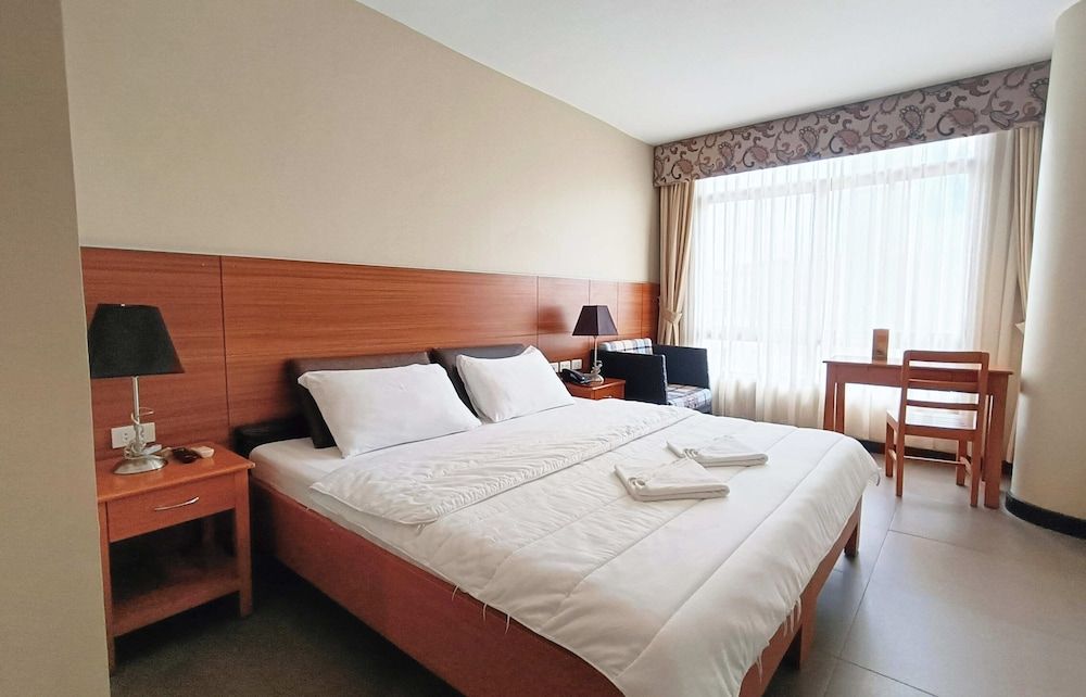 undefined Fuente Oro Business Suites Cebu powered by Cocotel 5