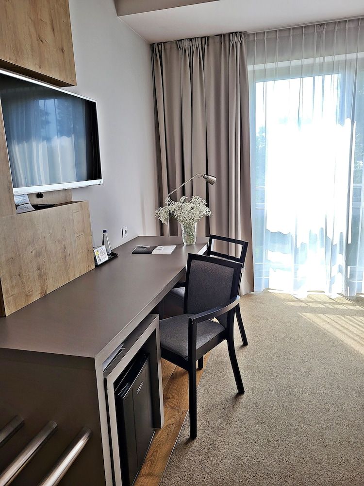 Hotel Forza Deluxe Double or Twin Room 22