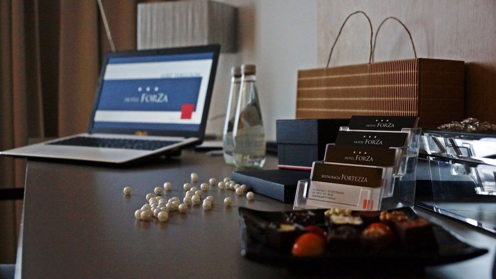 Hotel Forza Deluxe Double or Twin Room 24