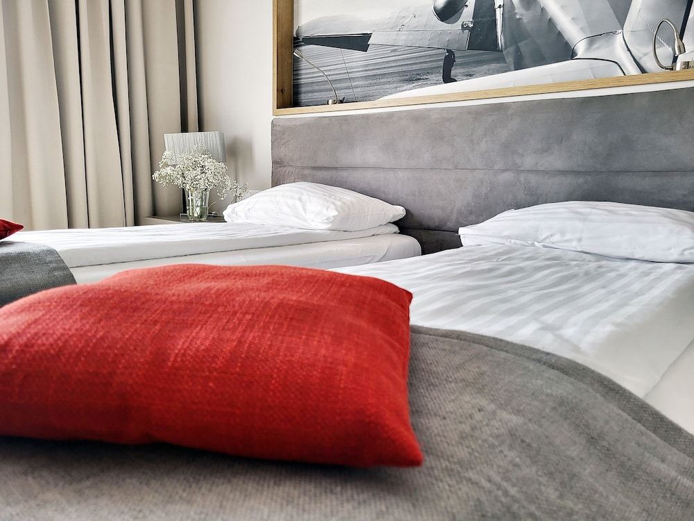 Hotel Forza Deluxe Double or Twin Room 16