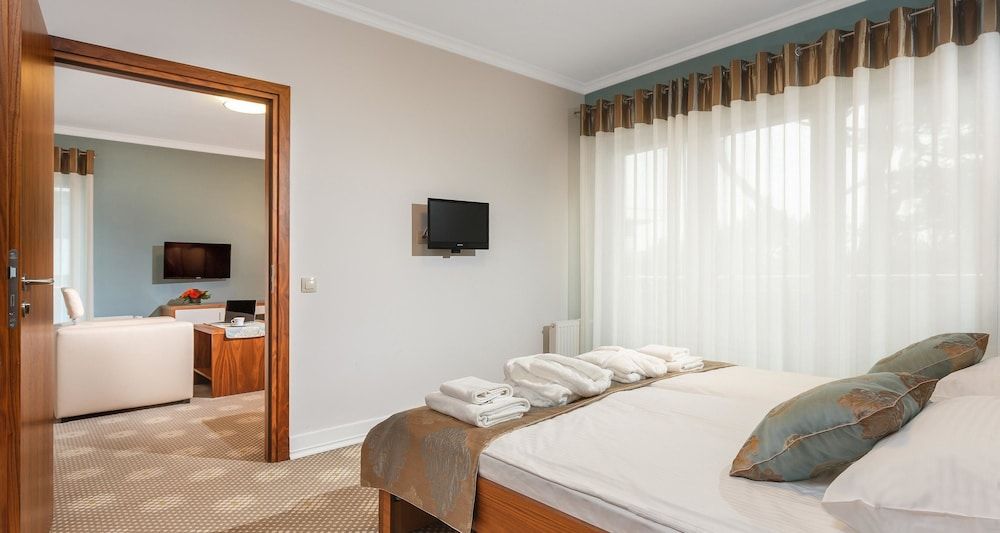 Best Western Hotel Jurata Superior Suite, 1 King Bed, Non Smoking, Balcony (with Sofabed) 2