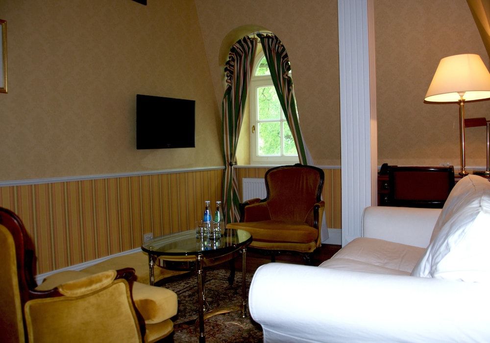 Dwór Sieraków Superior Double or Twin Room 4