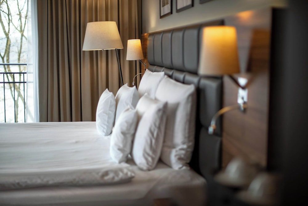 Heron Live Hotel Comfort Double Room, Lake View (Plus; free spa access) 2