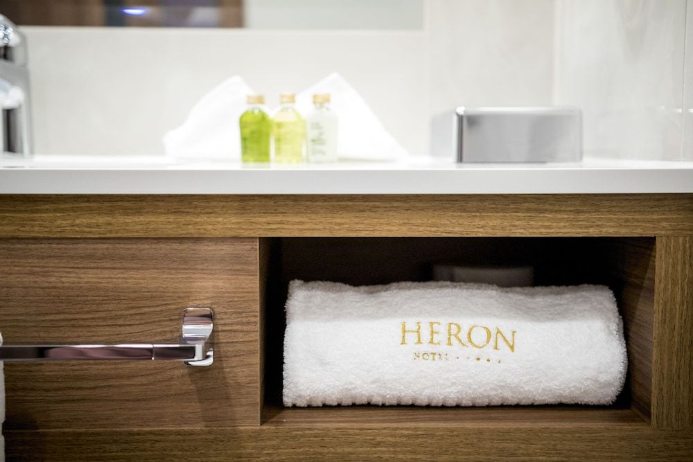 Heron Live Hotel Comfort Double Room (free spa access) 6