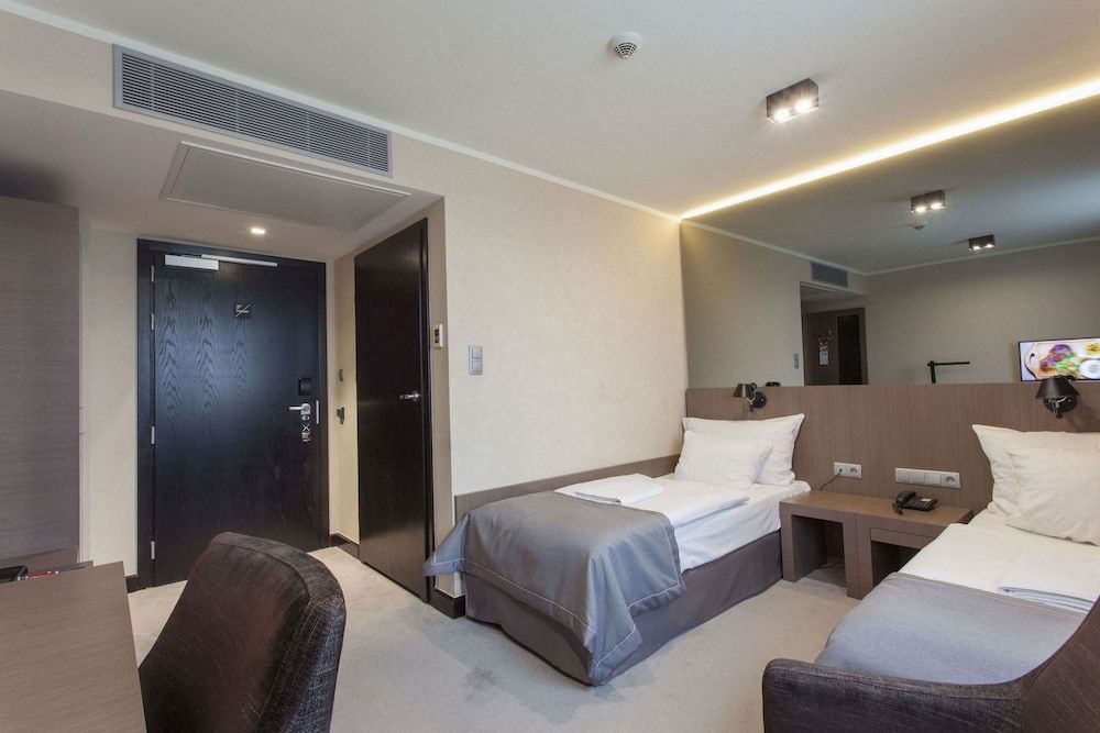 Hotel Ilonn Classic Double or Twin Room 2