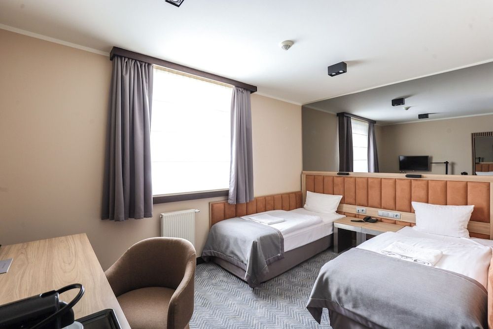 Hotel Ilonn Classic Double or Twin Room 3