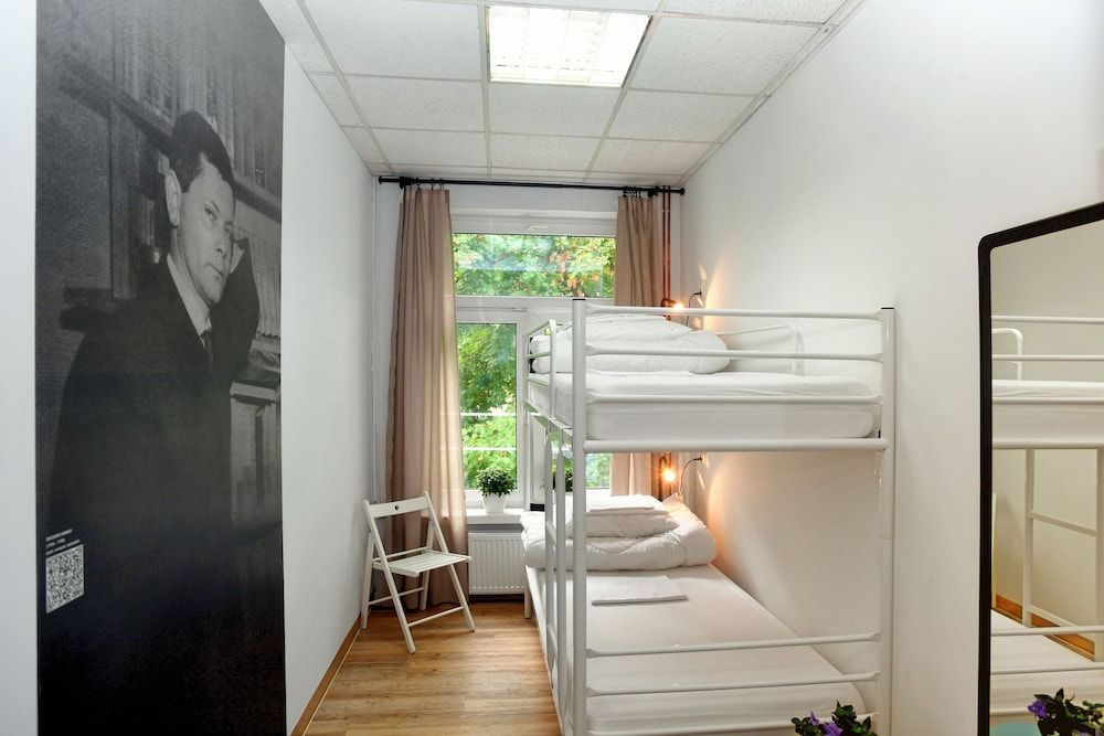 Warsaw Hostel Centrum Basic Room (for 2 people, bunk bed) 3