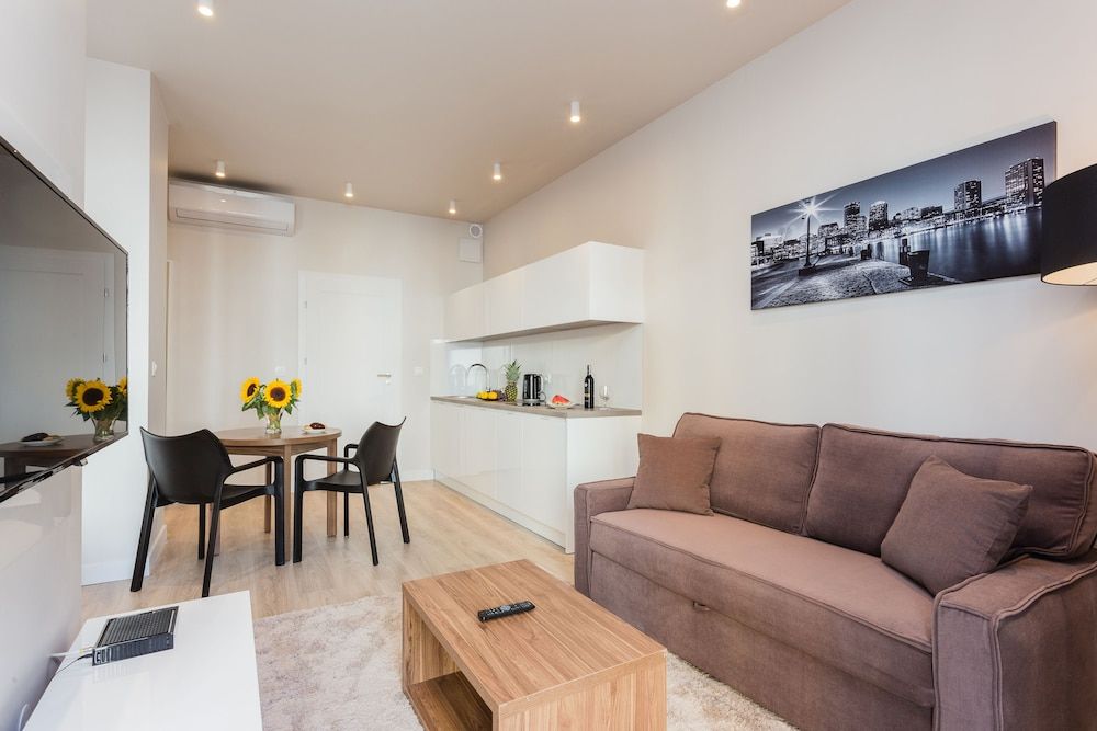 Platinum Residence Mokotów Studio, 2 Twin Beds 5