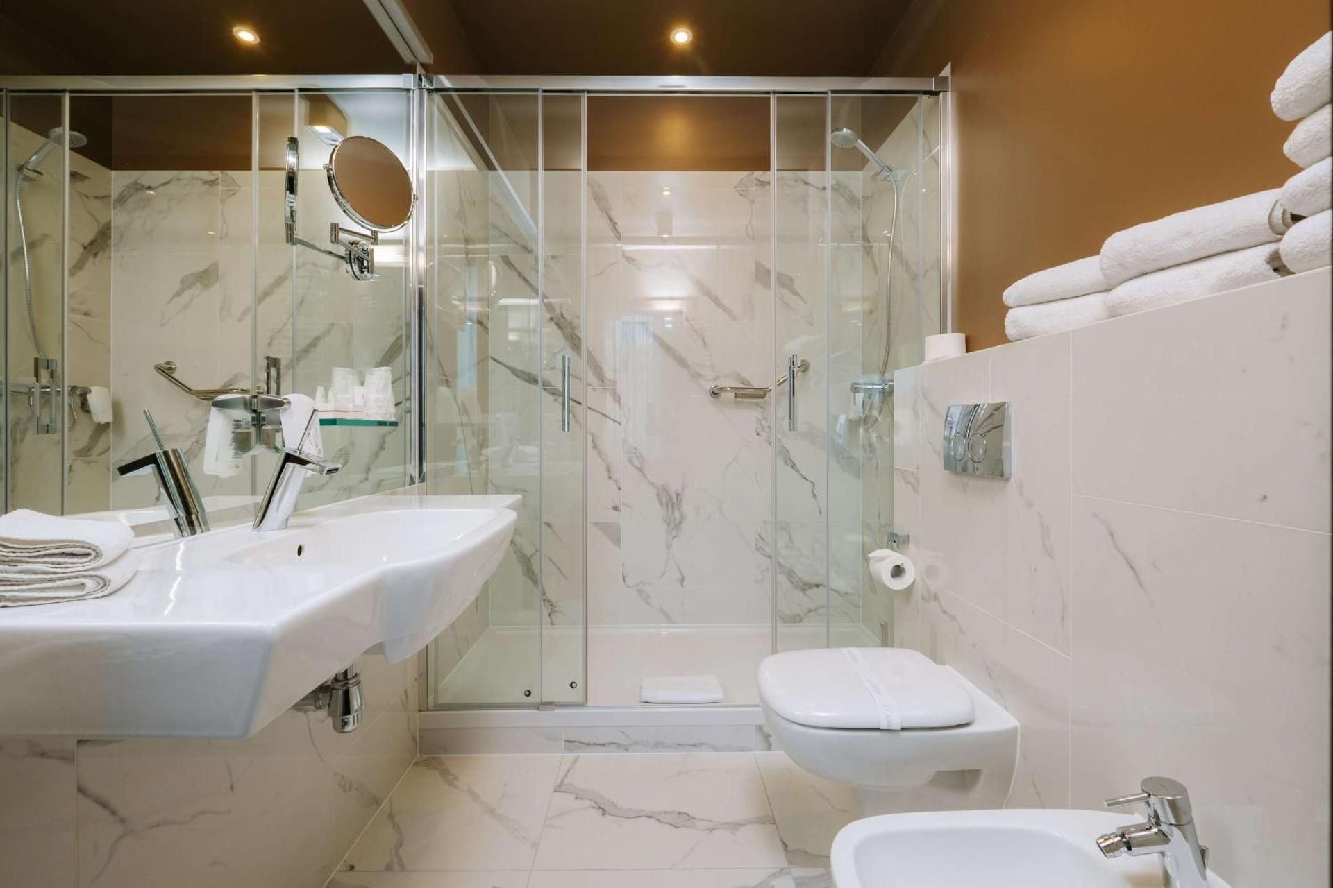 Family room with access to the wellness and fitness area