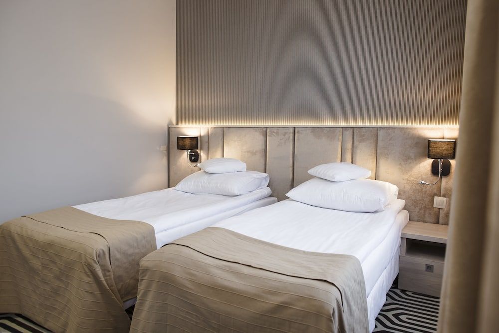 Art Hotel's Sosnowiec Twin Room 5