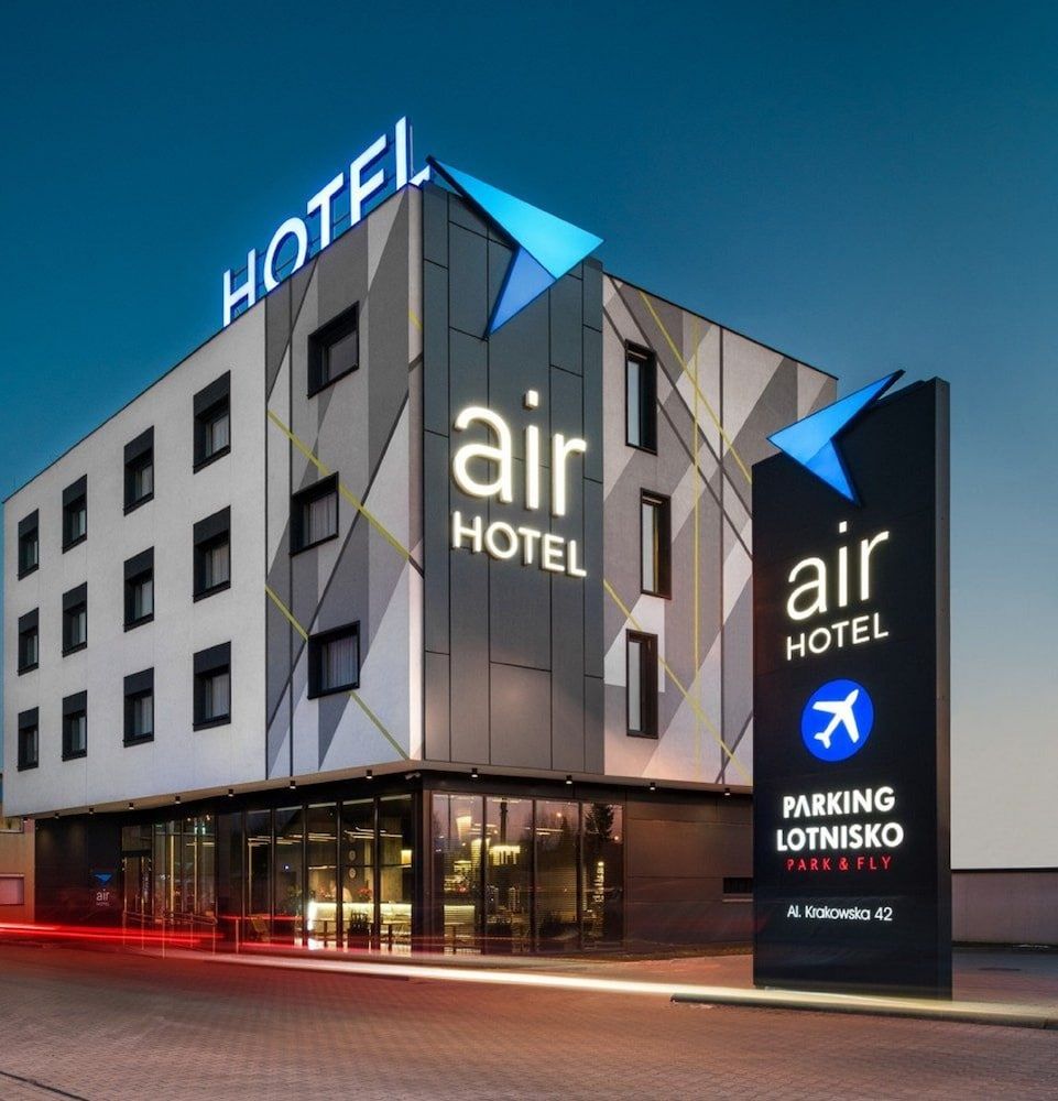 undefined Air Hotel 6