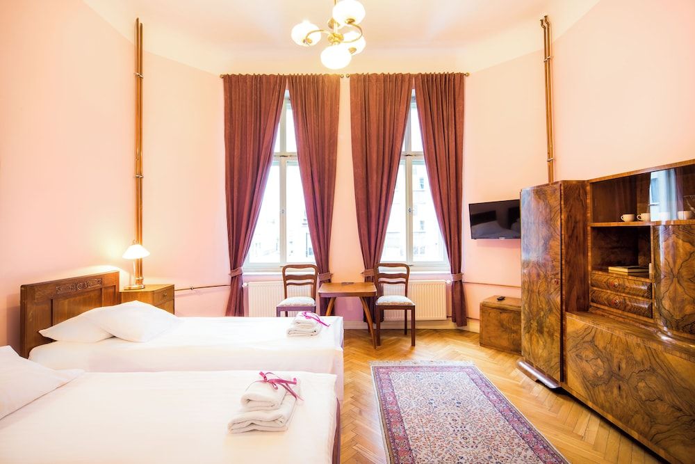 Chopin Boutique Standard Double Room 6