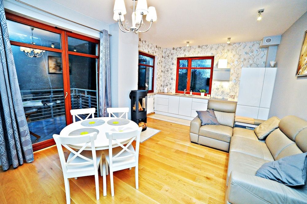 undefined Grand Apartments - Neptun Park