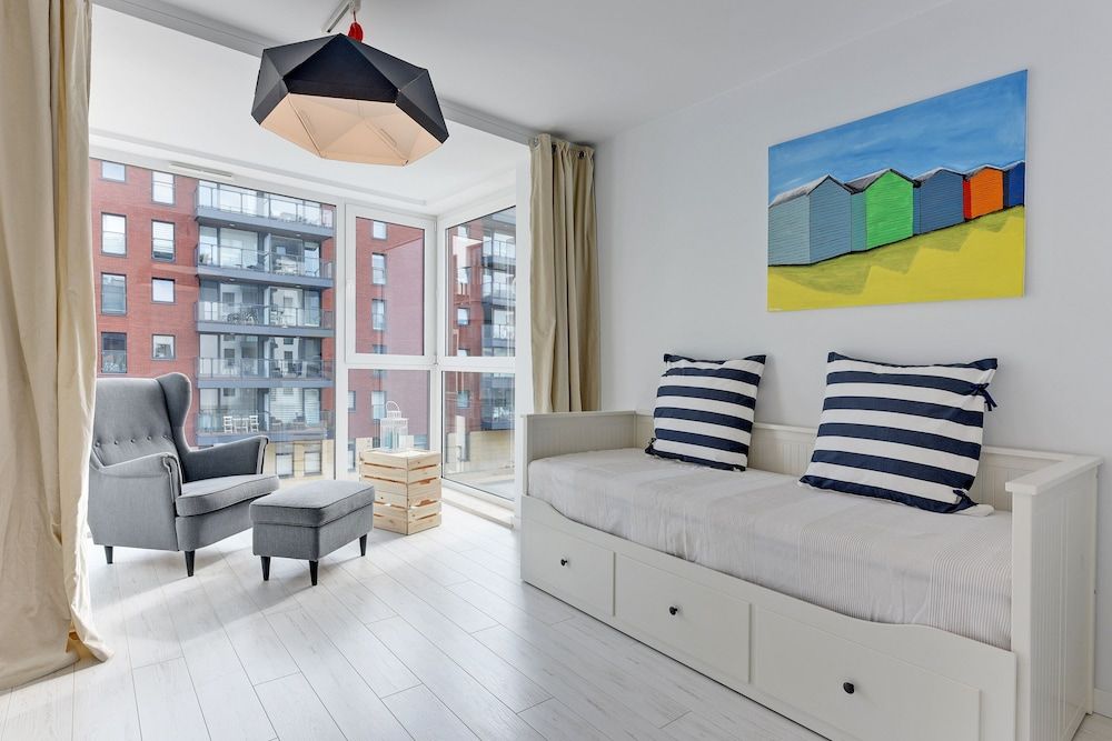 Deluxe Apartment, 3 Bedrooms (Chmielna 70/13)