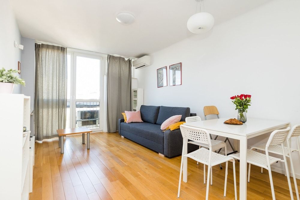 undefined ShortStayPoland Chlodna B21