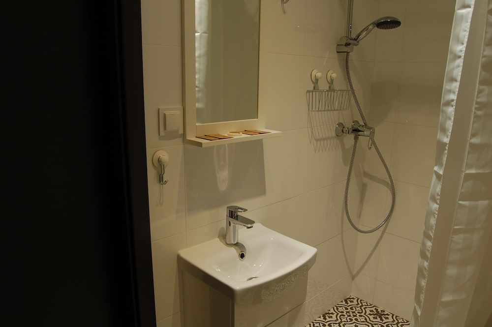 Aparthostel Warszawa Double Room, Shared Bathroom 5