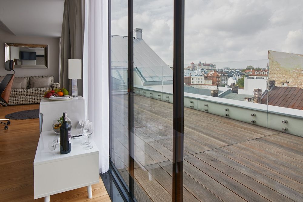 INX Design Hotel Suite, Terrace (Wawel, twin beds) 2