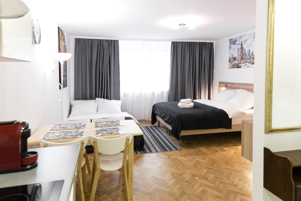 Hosapartments City Center Superior Studio (with sofa bed) 8