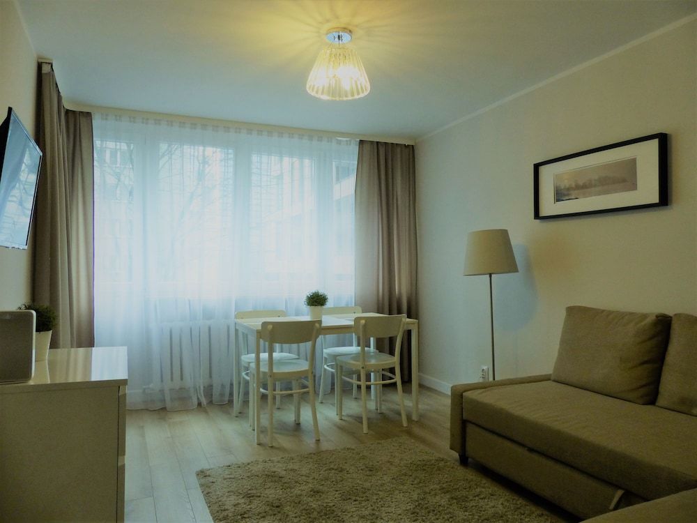 Hosapartments City Center Standard Apartment, 1 Bedroom, Balcony, Garden View 12