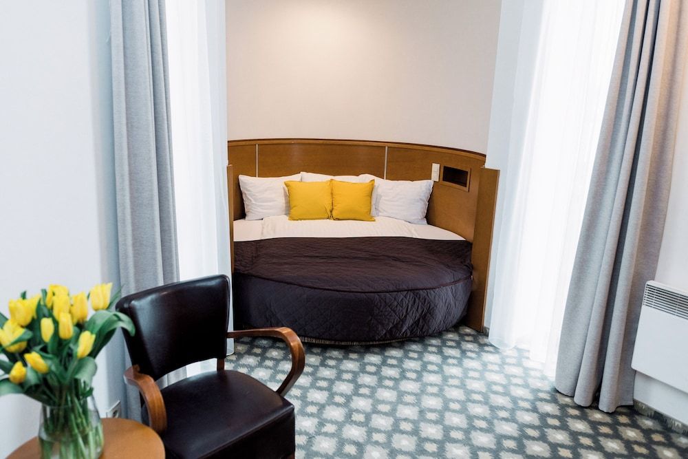 Vivaldi Hotel Deluxe Room