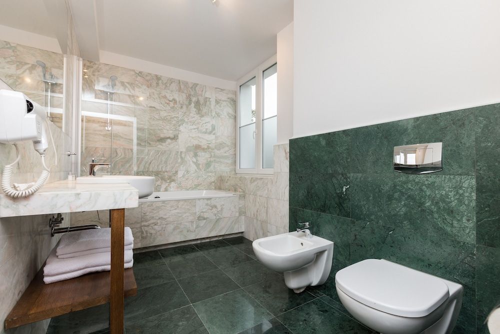 Hotel Grottger Boutique Hotel Superior Triple Room 9