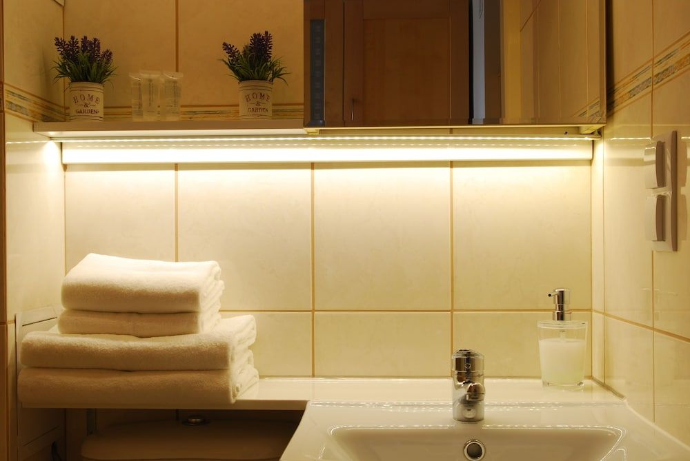 Good Time Apartments Economy Studio, Non Smoking, City View 7