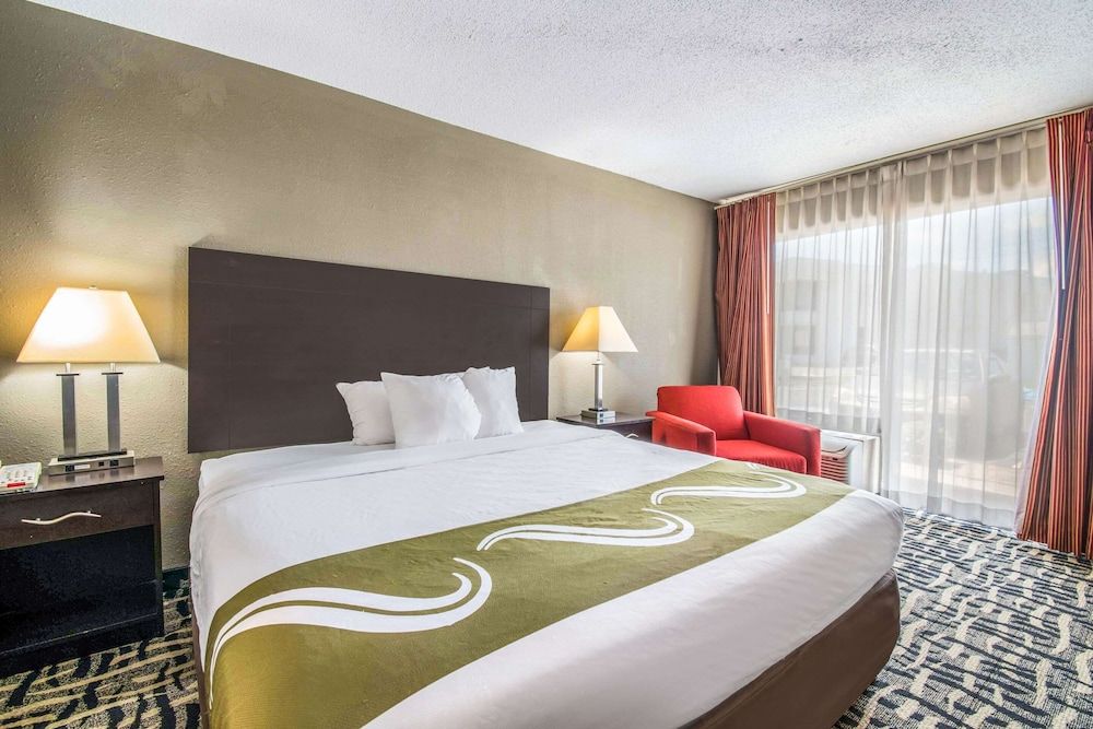 Room, 1 King Bed, Accessible, Non Smoking