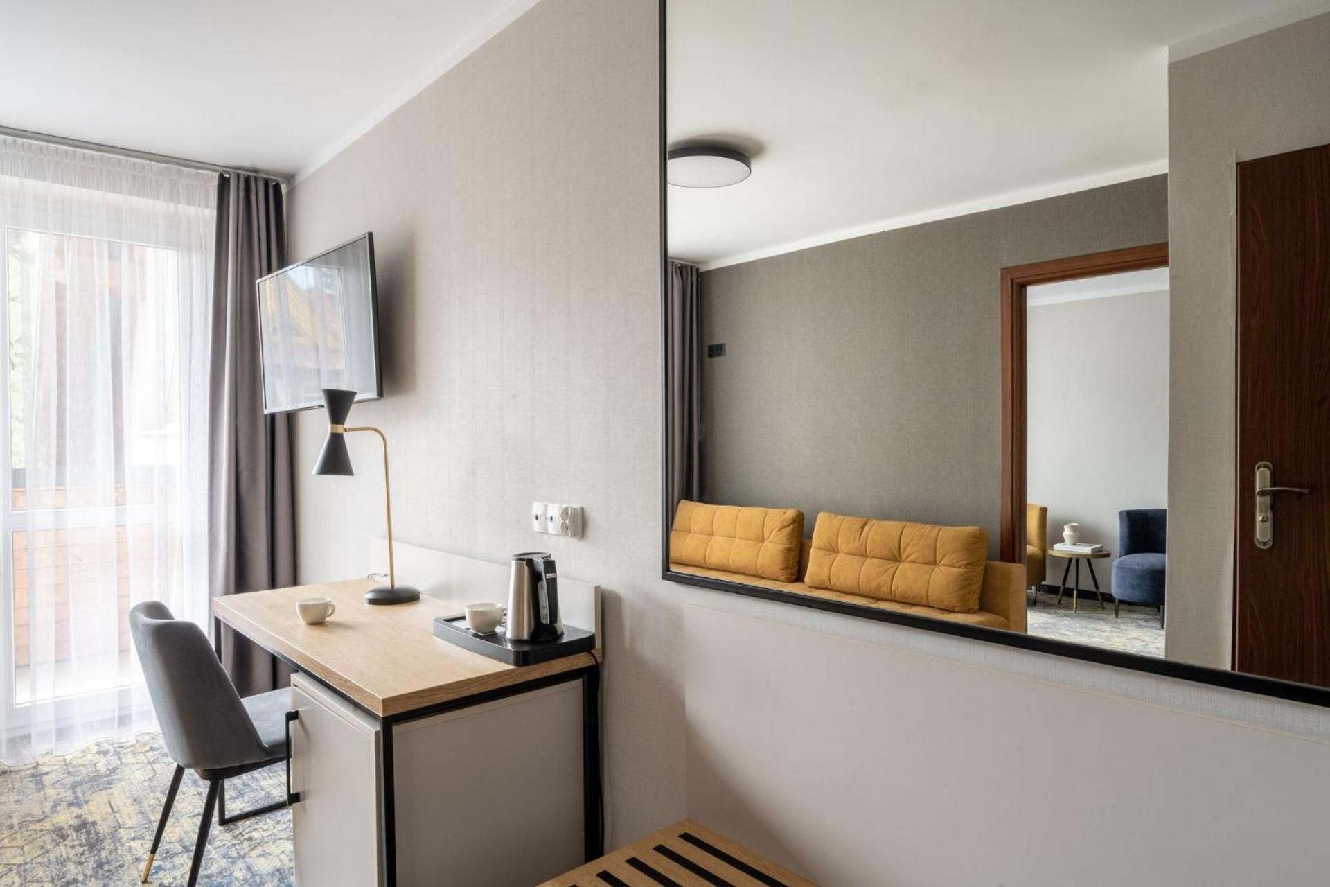 Bel Ami One-Bedroom Apartment with Terrace 3