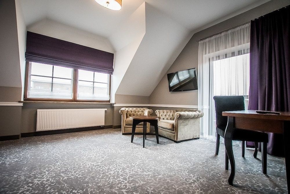 Hotel Poledno Junior Studio Suite 5