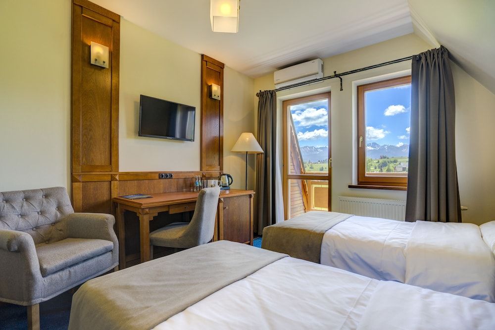 Premium Twin Room, Balcony, Mountain View