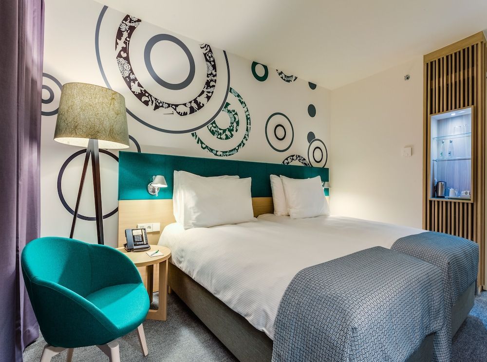 Holiday Inn Warsaw City Centre by IHG Standard Room, 2 Twin Beds 2