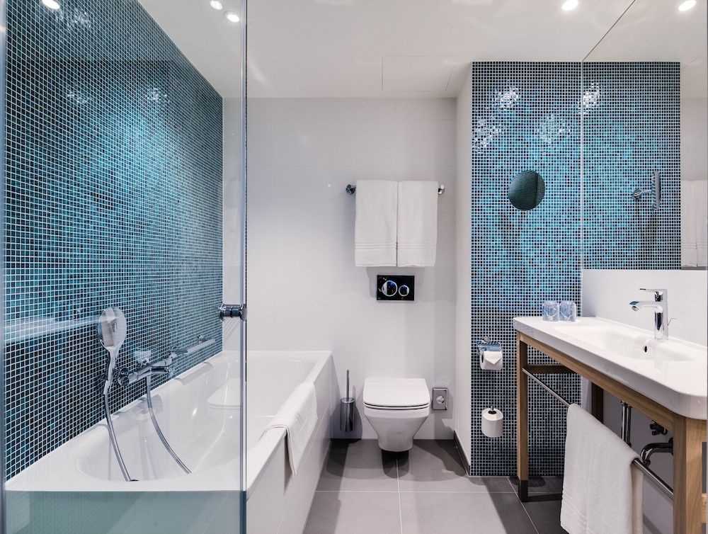 undefined Holiday Inn Warsaw City Centre by IHG 2