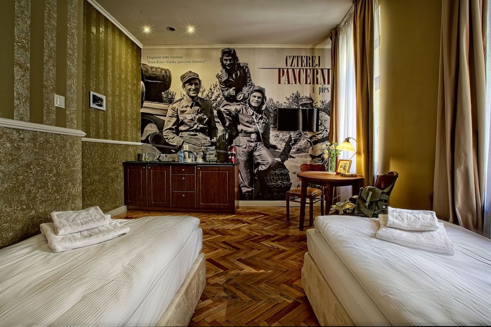 Stare Kino Cinema Residence Superior Twin Room 9