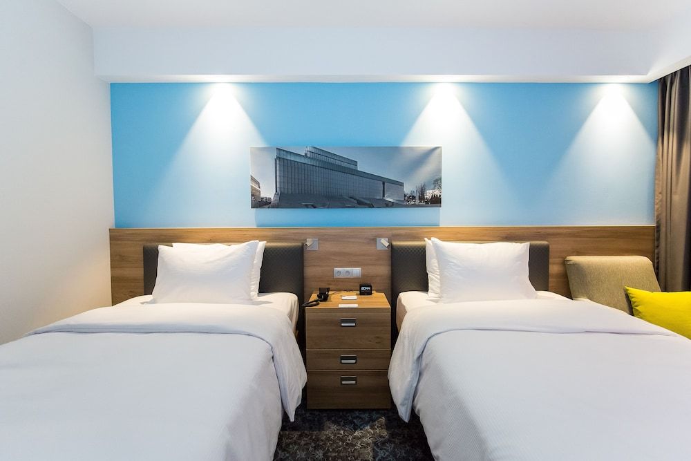 Hampton by Hilton Lublin Twin Room 2
