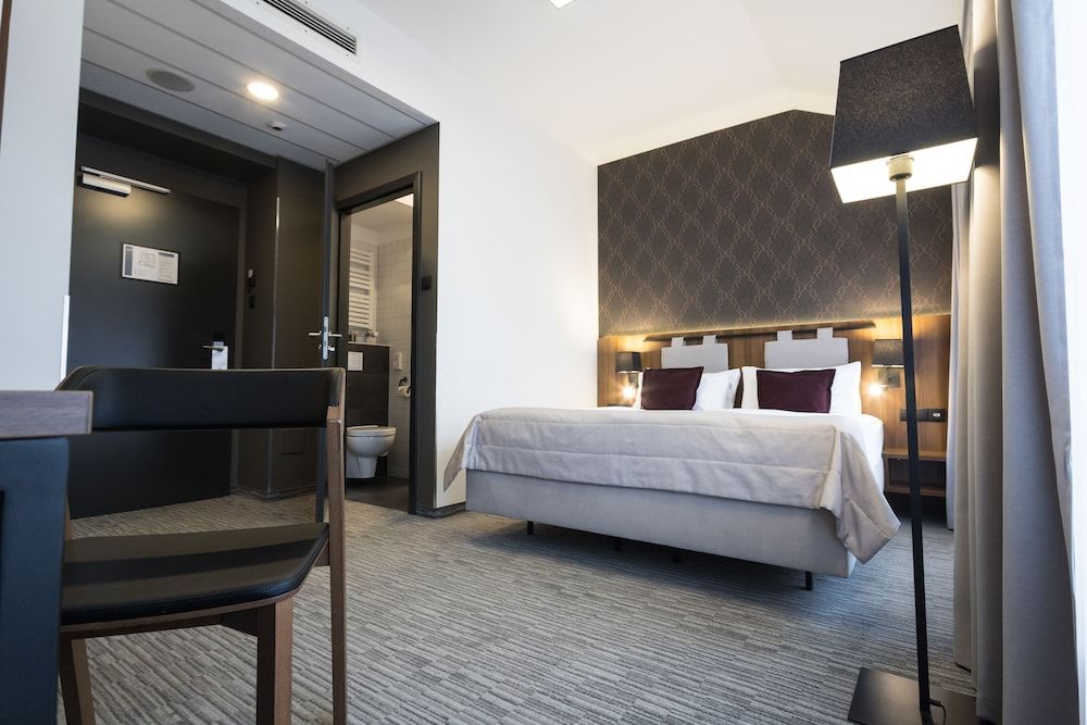 Best Western Hotel Mariacki Standard Room, 1 King Bed, Non Smoking