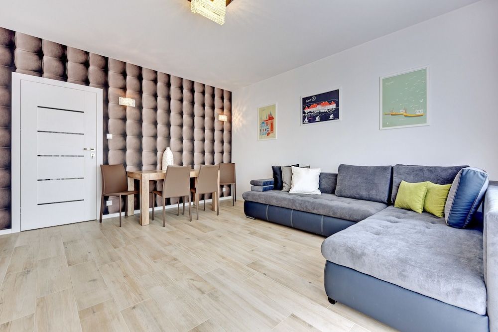 Apartinfo Apartments - Sadowa Apartment, 2 Bedrooms, Balcony (with parking - 62) 9