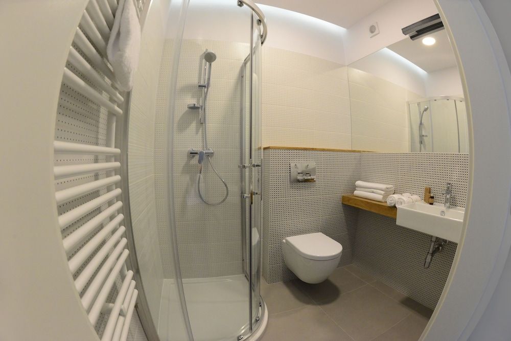 Hotel Faros Gdańsk Airport Economy Double Room 9