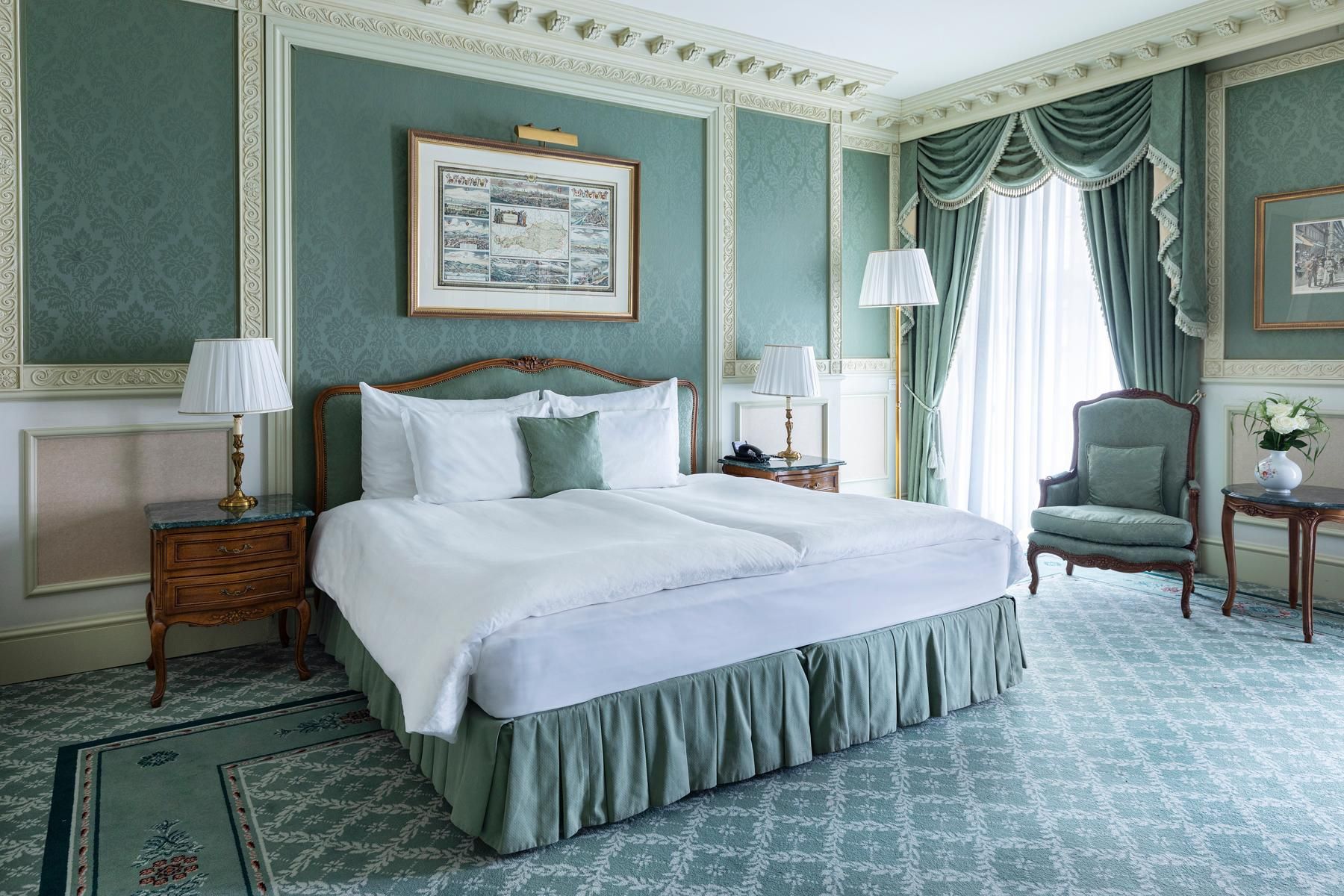 1 King Grand City View