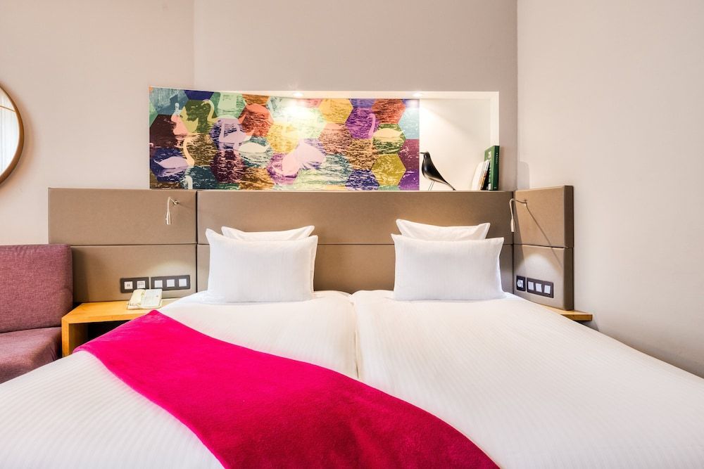 Crowne Plaza Bruges by IHG Standard Room 4