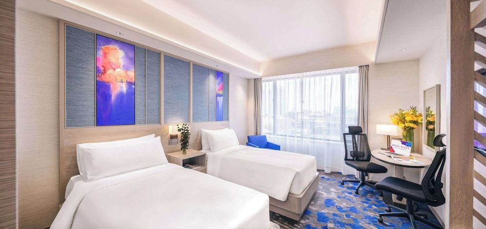 Premier Twin Room