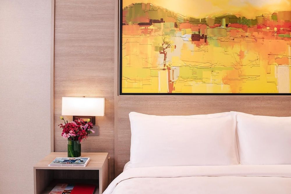 Club Room, 1 King Bed (Premier)