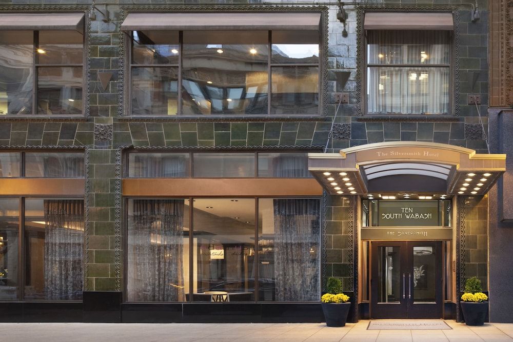 undefined Silversmith Hotel Chicago Downtown 7