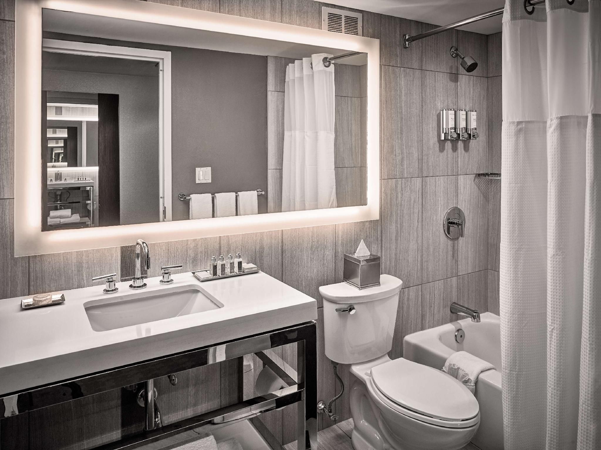 undefined Sonesta Philadelphia Rittenhouse Square 5