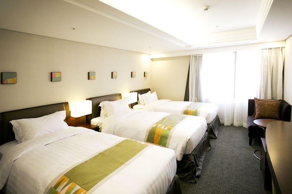 undefined Seoul Garden Hotel 2